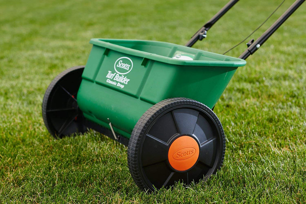 Scotts Turf Builder Classic Spreader