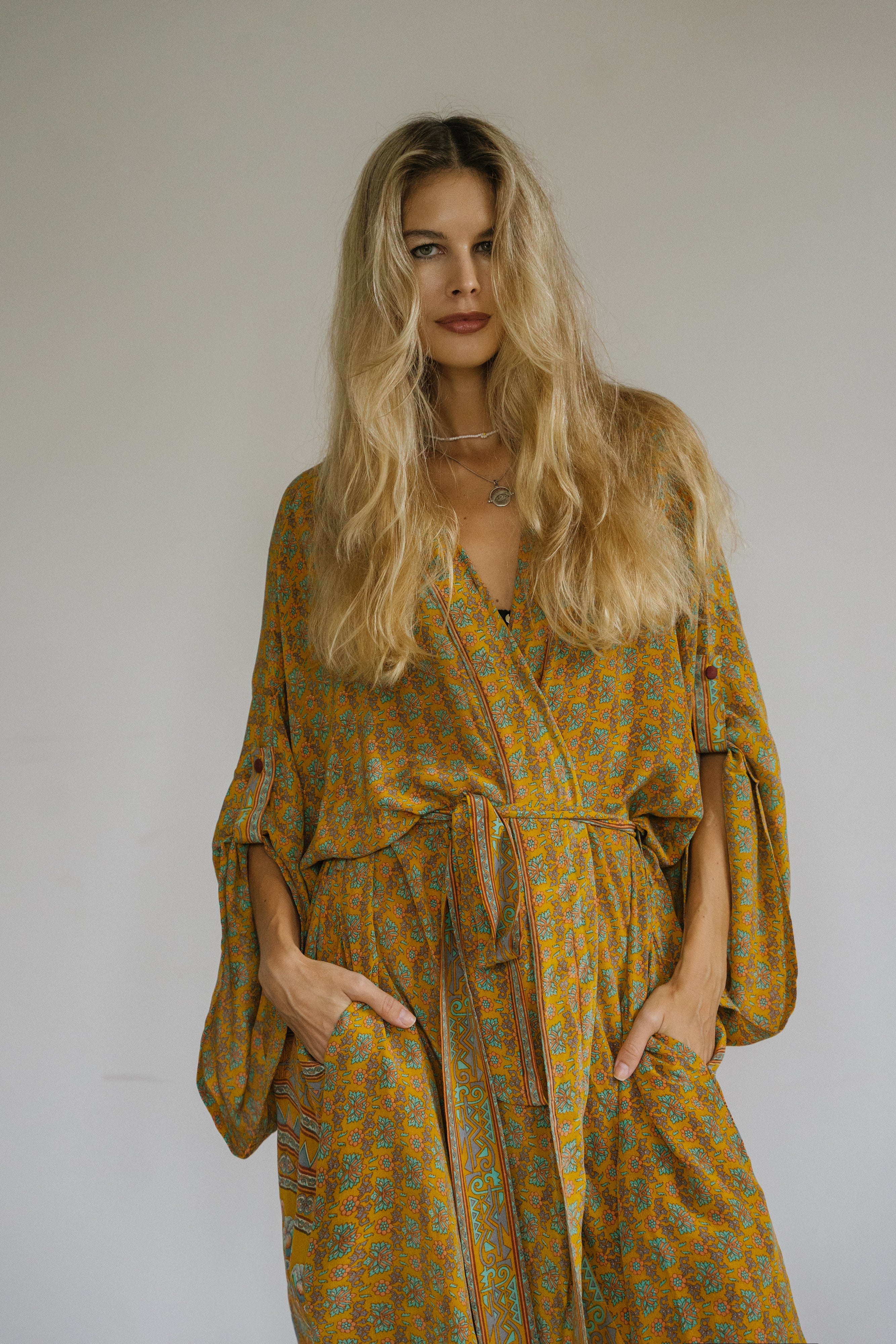 Dramatic Kimono - Stepwell