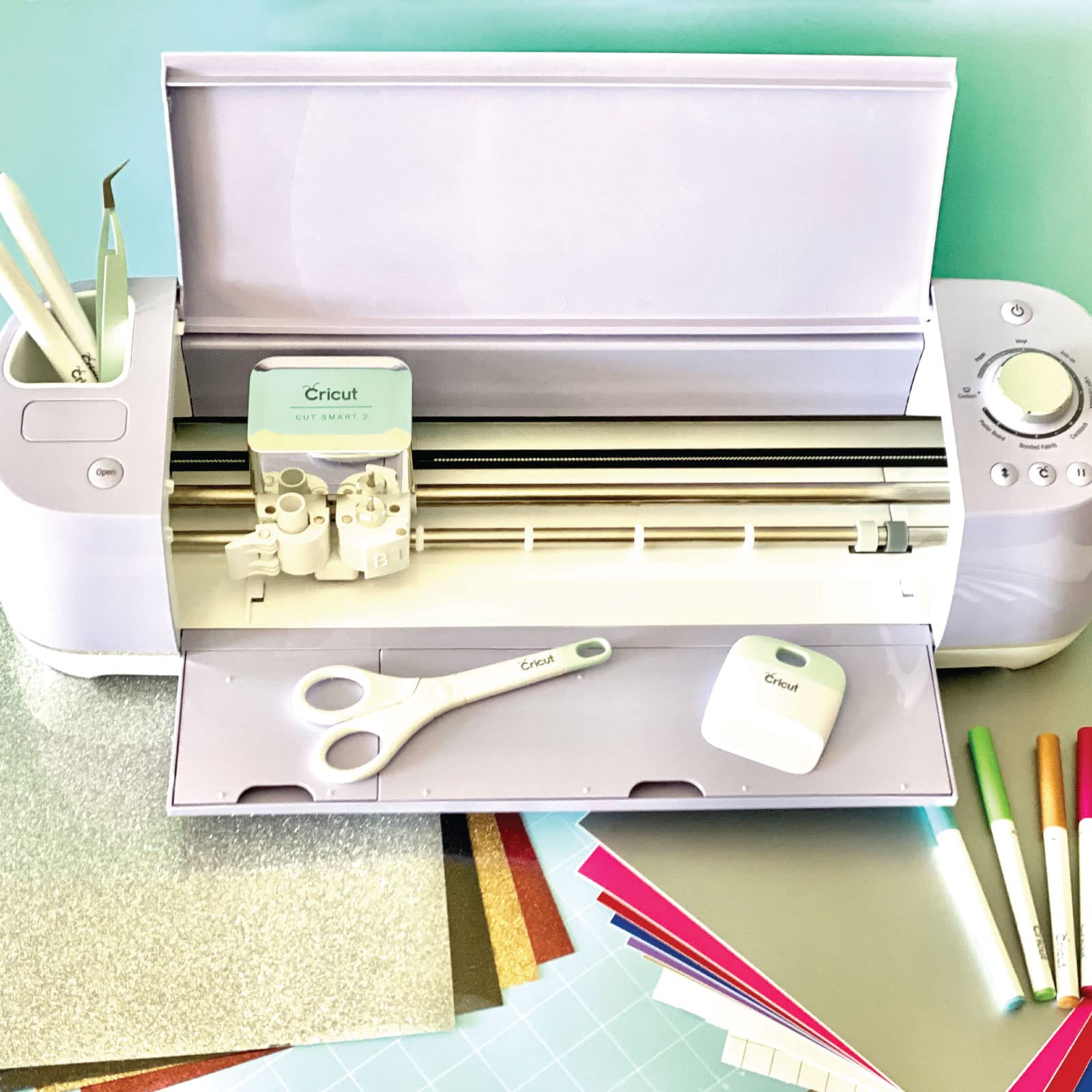 Cricut Explore Lilac Machine Bundle